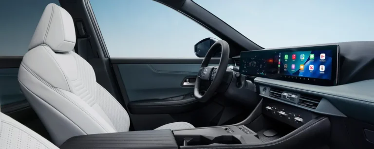 2027 Nissan Rogue Hybrid內裝