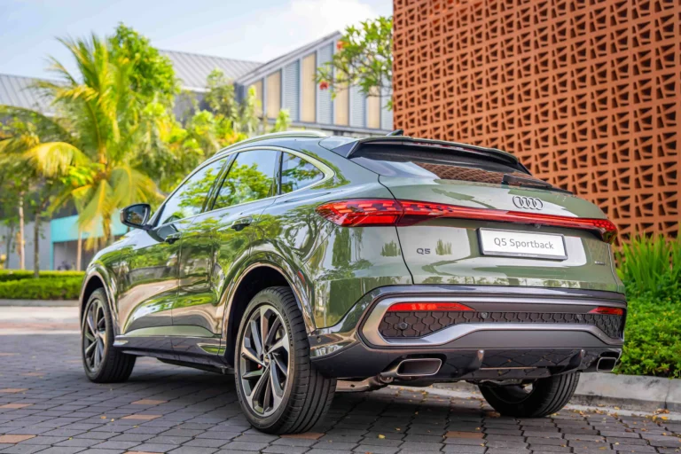 audi-q5-sportback-s-line-malaysia-gallery-01