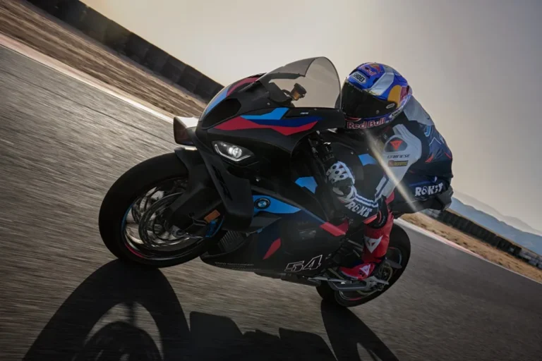 bmw-m1000rr-competition-malaysia-launch-gallery-02