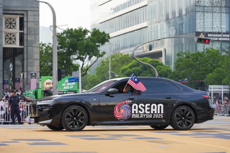 bmw-malaysia-ev-fleet-asean-2025-gallery-02