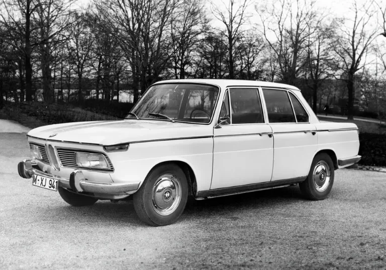 bmw-neue-klasse-history-malaysia-2026-gallery-01