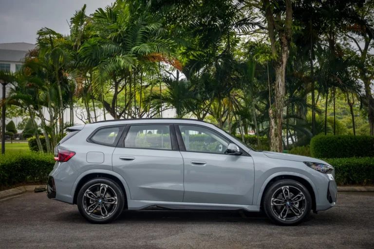 bmw-x3-30-xdrive-ix1-edrive20l-malaysia-price-gallery-05