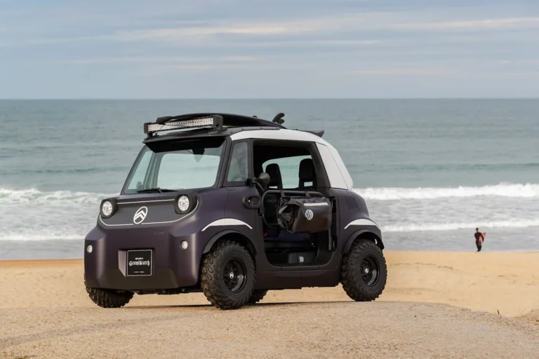 Citroën Ami Dark Side：这台“电动小怪物”，终于走向暗黑