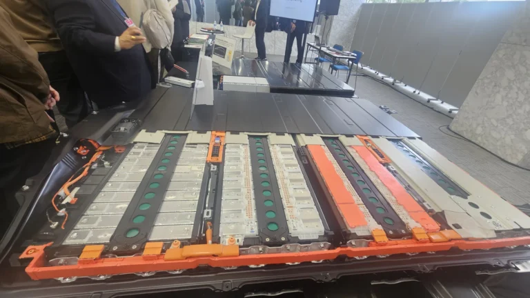 electric-vehicle-battery-health-95-percent-study-gallery-01
