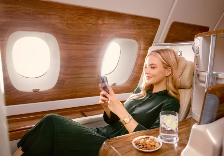 emirates-a380-starlink-wifi-2026-gallery-03