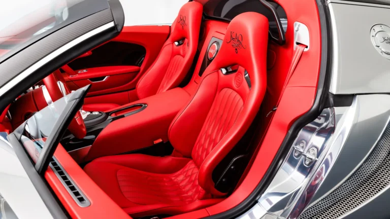 Bugatti Veyron Grand Sport Vitesse底盤8100紅色內裝