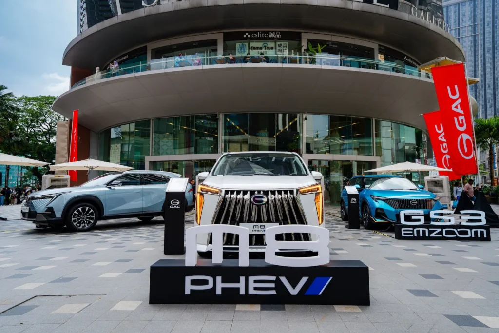 豪華 MPV 新對手登場:GAC M8 PHEV 官方售價公開