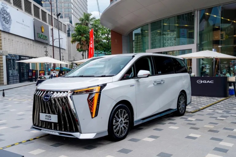 gac-m8-phev-malaysia-price-gallery-01