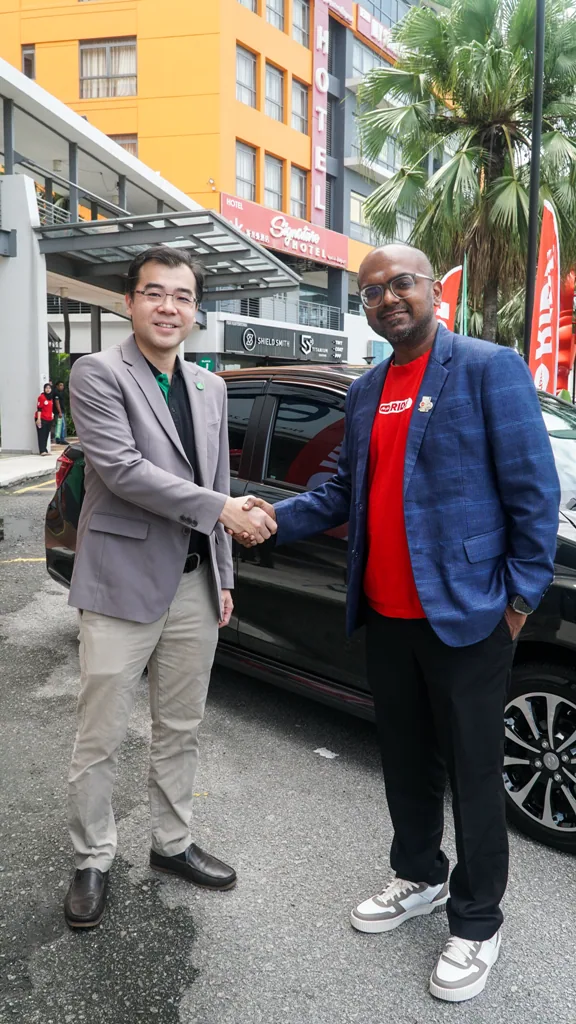 igl-coatings-airasia-ride-gallery-02