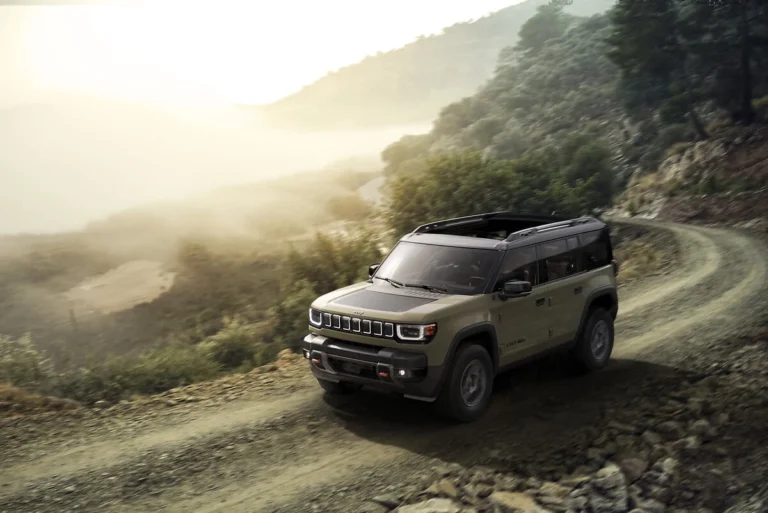 2026 Jeep Recon：純電越野新物種，Trail Rated 靠電力也能翻山越嶺