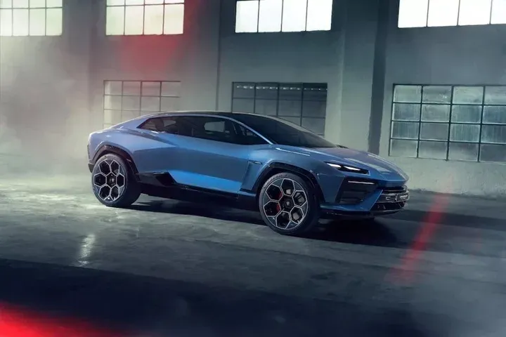Lamborghini 或將放棄純電化路線　首款電動車 Lanzador 改採 PHEV 動力系統？