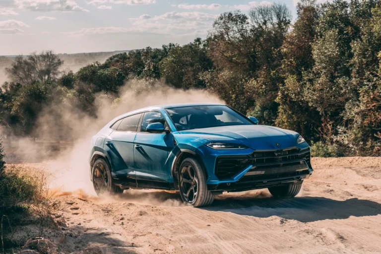 lamborghini-super-suv-evolution-urus-se-lm002-gallery-03