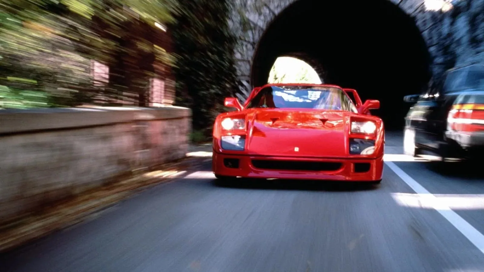 Lewis Hamilton Ferrari F40修復圖片