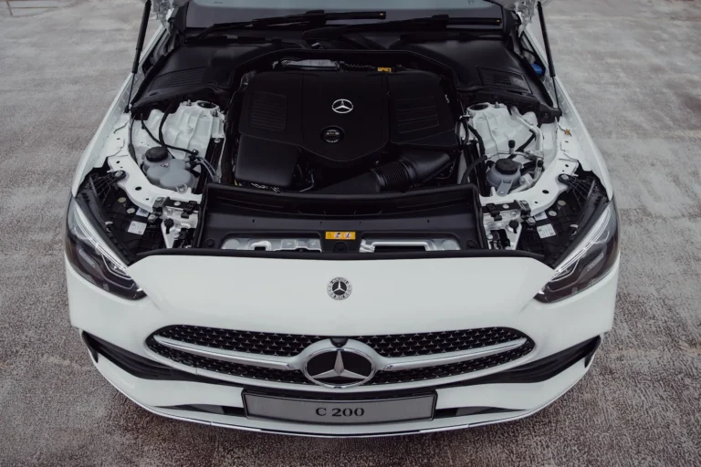 mercedes-benz-c200-amg-line-new-launch-malaysia-2025-gallery-04