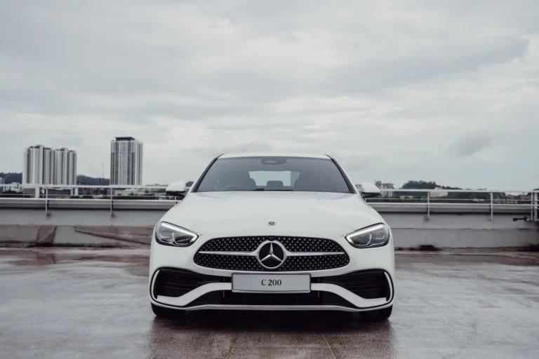mercedes-benz-c200-amg-line-new-launch-malaysia-2025-gallery-06