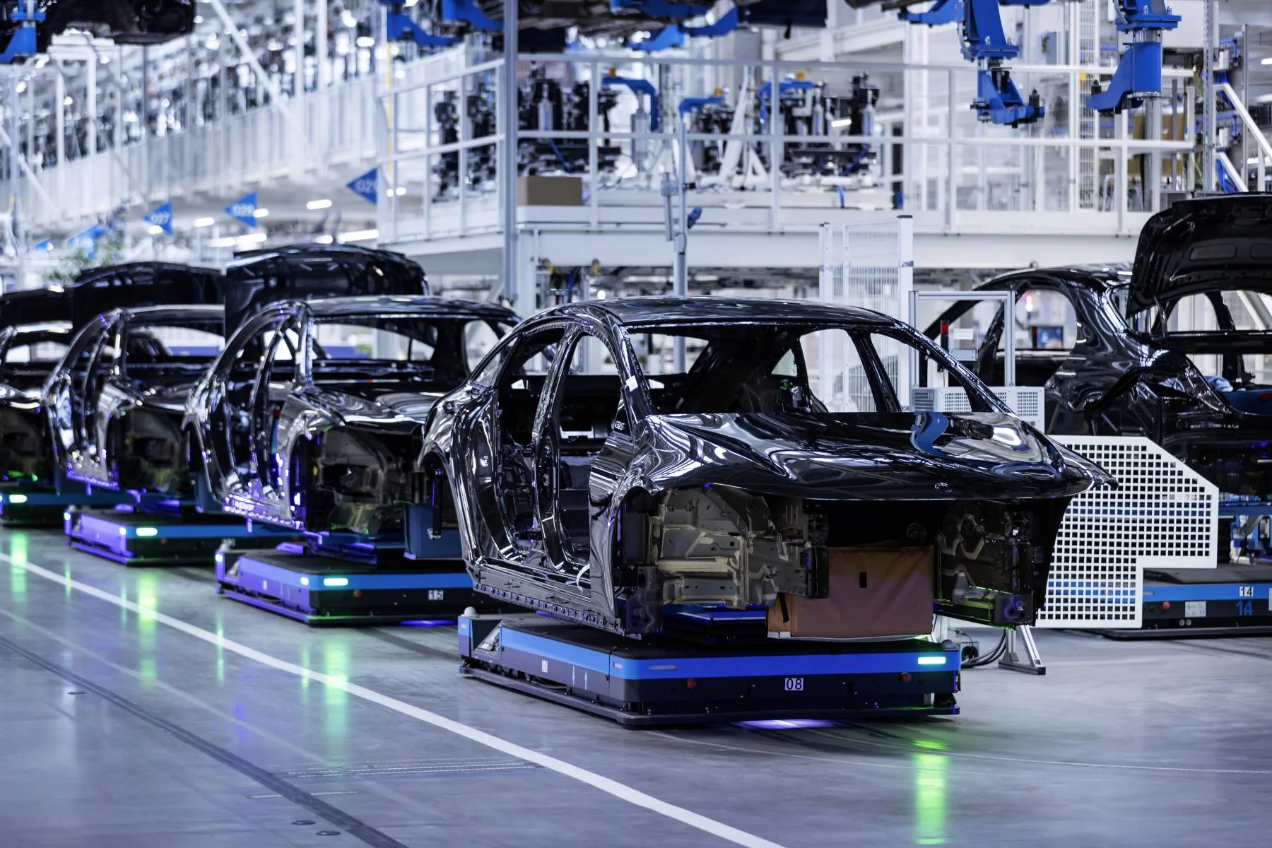 Mercedes-Benz Factory 56生產線