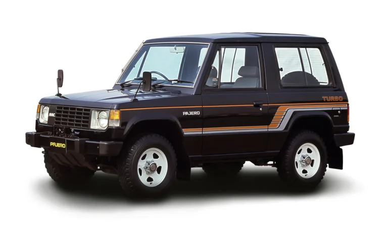 mitsubishi-pajero-2026-return-gallery-01