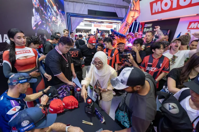 motul-gp-next-4t-launch-malaysia-motogp-gallery-01