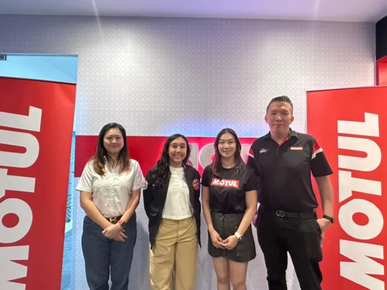 motul-malaysia-sophia-zara-2026-season-gallery-01