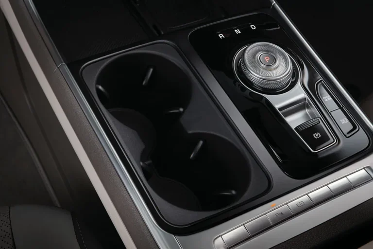 new-kia-carnival-malaysia-price-2026-gallery-01