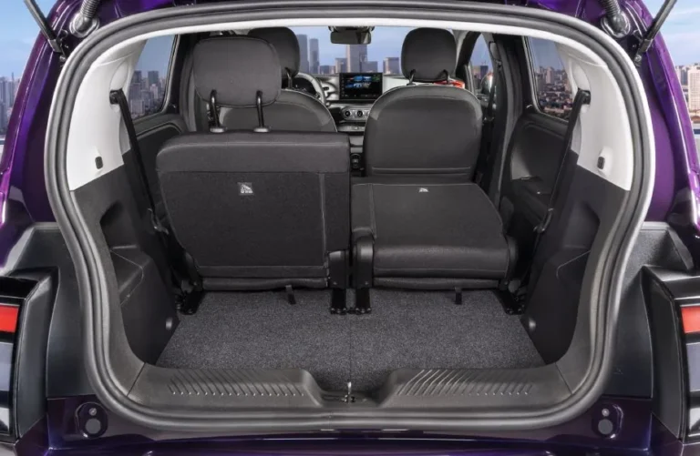 Nissan PIXO行李廂