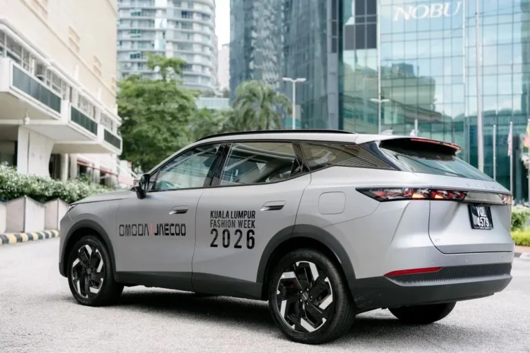 omoda-c7-c7-phev-malaysia-booking-gallery-01