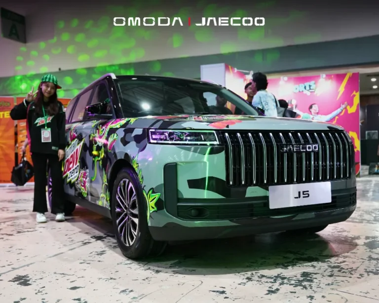 omoda-jaecoo-lahlahland-2025-art-cars-gallery-02