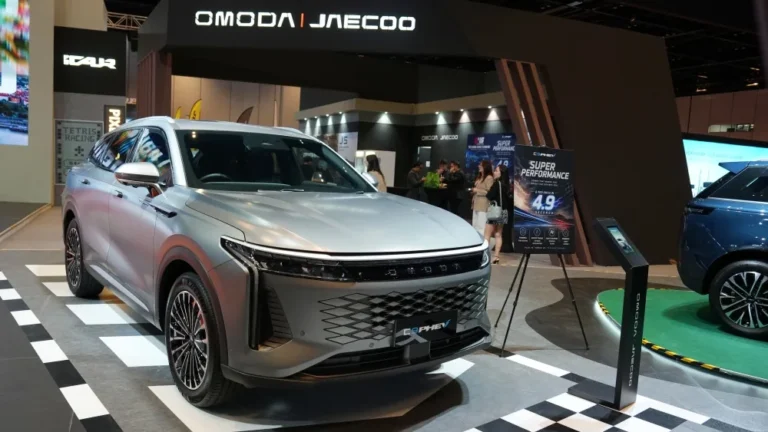 OMODA | JAECOO槟城车展秀科技实力｜J5、J7 PHEV、C9 PHEV与AiMOGA机器人同场亮相