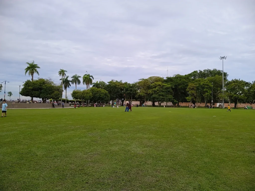 今日檳城舊關仔角Padang Kota Lama與Esplanade一帶