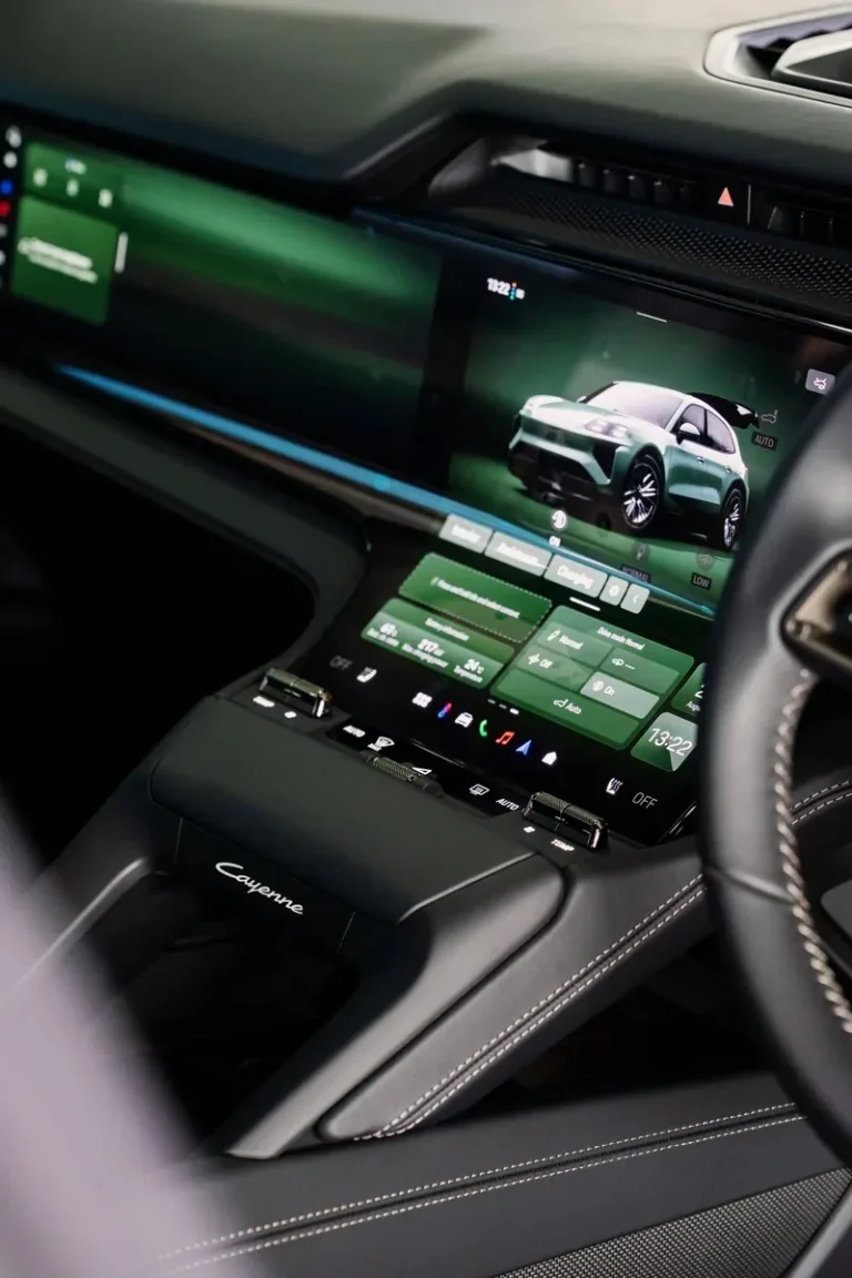 porsche-cayenne-electric-malaysia-2026-gallery-02