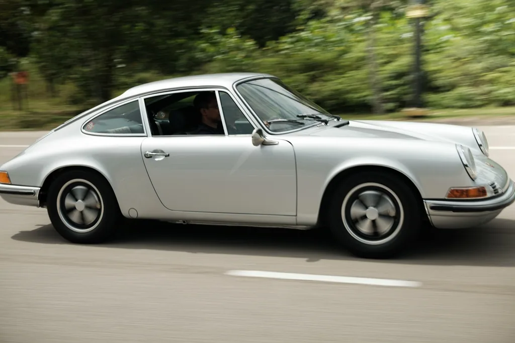 重生的灵魂:Porsche Centre Johor Bahru 让经典911 T 再度驶上人生旅程