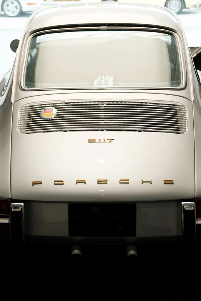 porsche-centre-johor-bahru-911-t-gallery-01