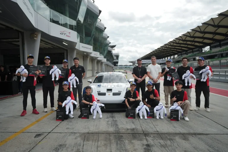 porsche-esports-winners-track-experience-gallery-04