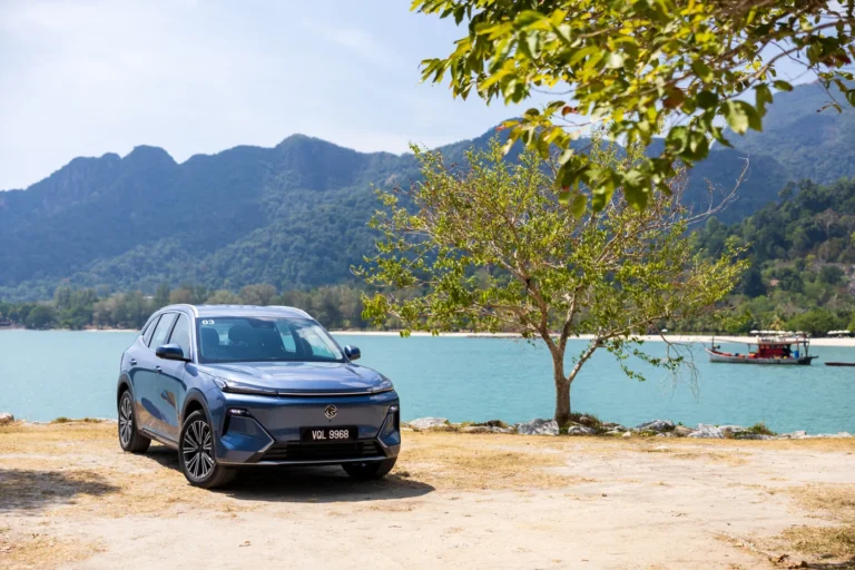 proton-emas-7-phev-orders-fuel-cost-malaysia-gallery-02