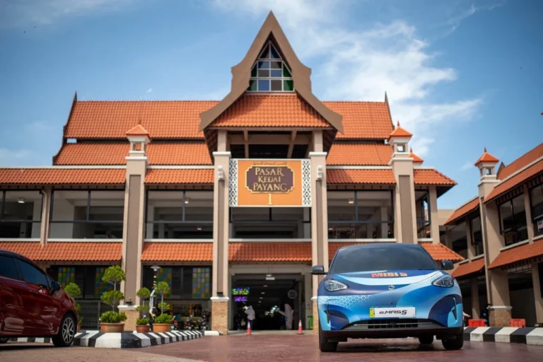 proton-emas5-misi5-malaysia-ev-launch-gallery-01