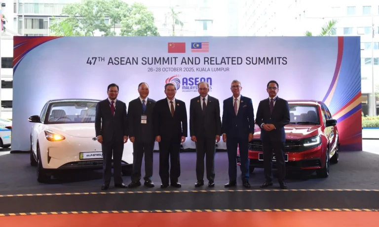 proton-saga-emas5-asean-summit-gallery-02