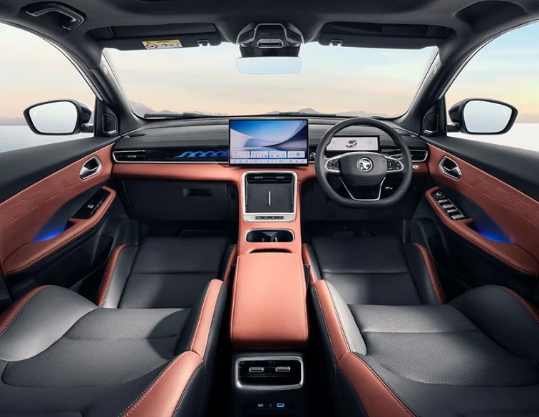 proton-x50-2026-gallery-04