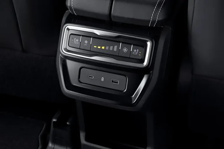 proton-x90-2026-malaysia-gallery-05