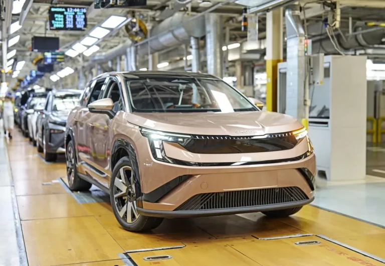 Škoda Peaq 正式量產：7 座純電旗艦續航逾 640km，6 月亮相後接近 8500 張訂單