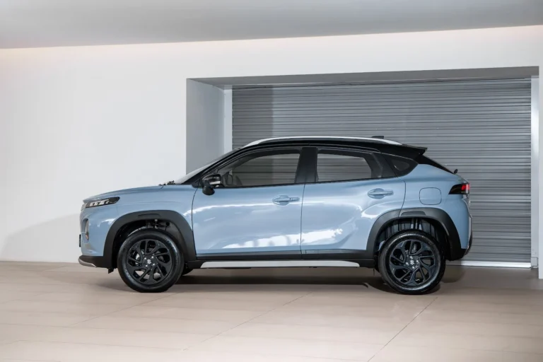 suzuki-fronx-hybrid-suv-gallery-01