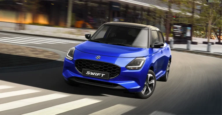 Suzuki Swift藍色車身動態行駛官方圖片