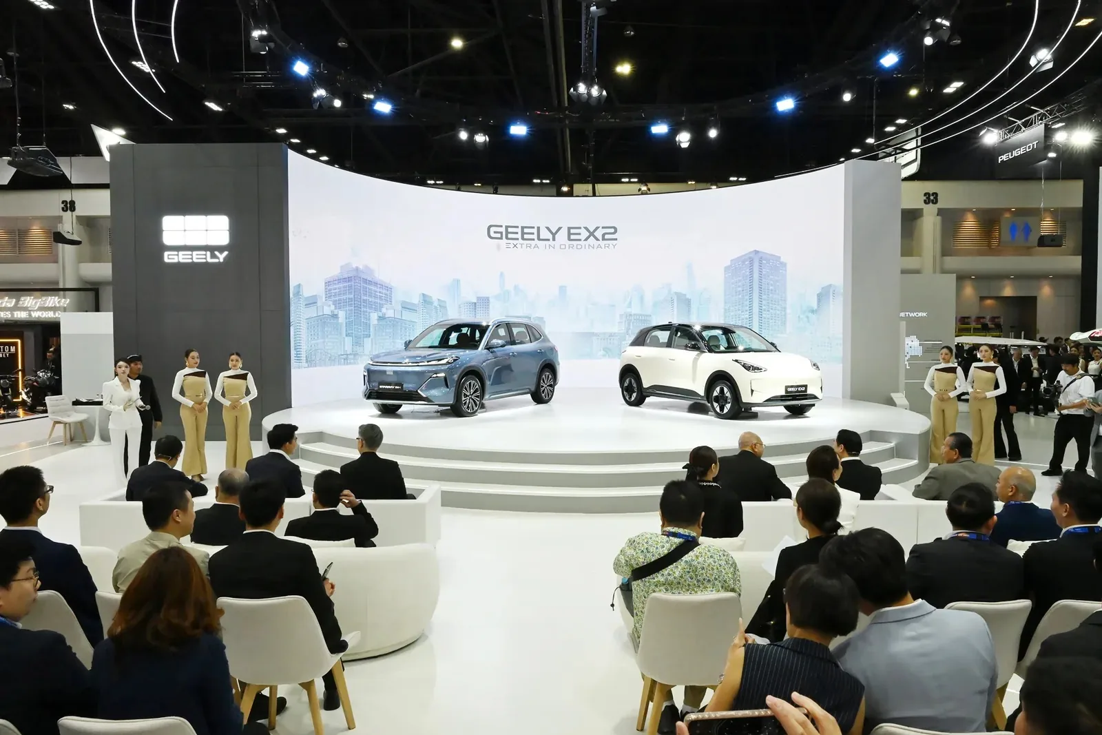 Geely EX2泰國市場官方圖片