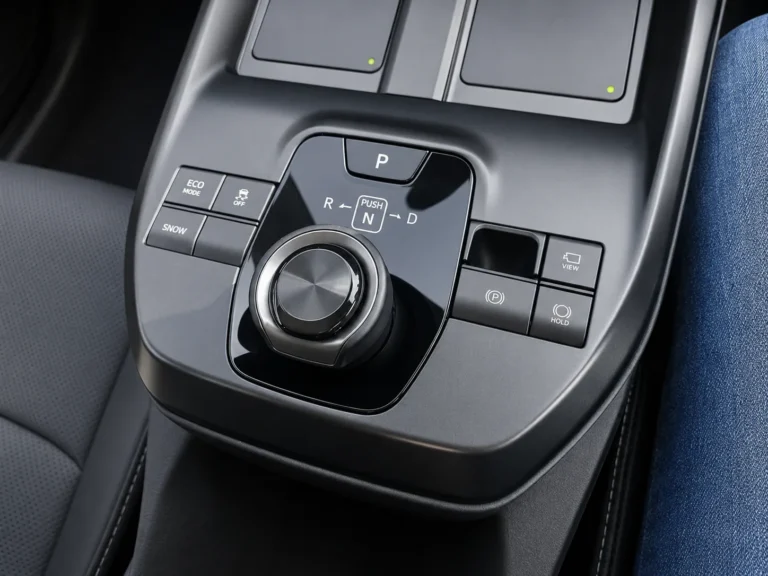 toyota-bz4x-2026-gallery-10