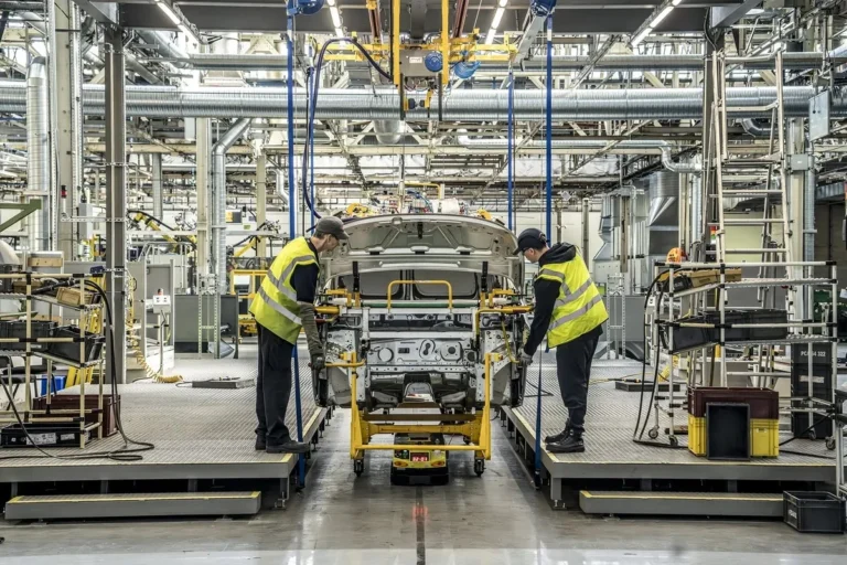 uk-zev-mandate-carmaker-investment-2026-gallery-01