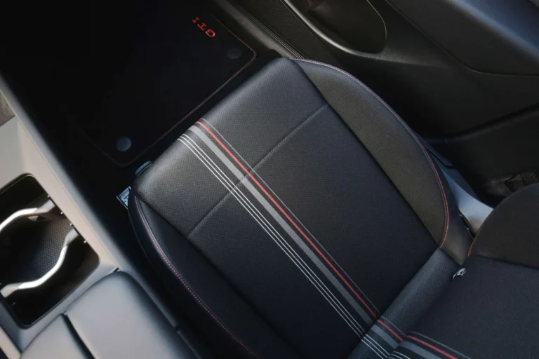 Volkswagen ID.3 GTI座椅與GTI格紋內裝