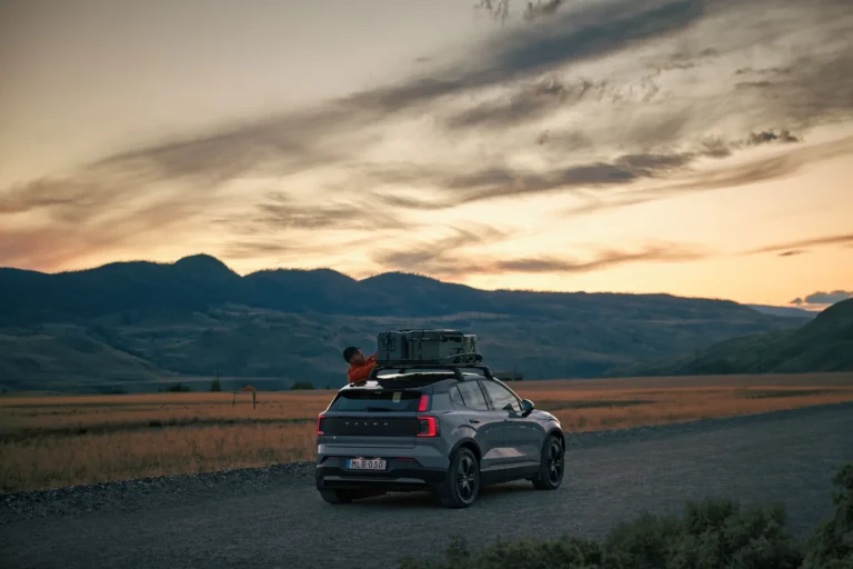 Volvo EX30 Cross Country戶外官方圖片 3