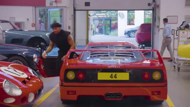 Lewis Hamilton Ferrari F40車尾44號