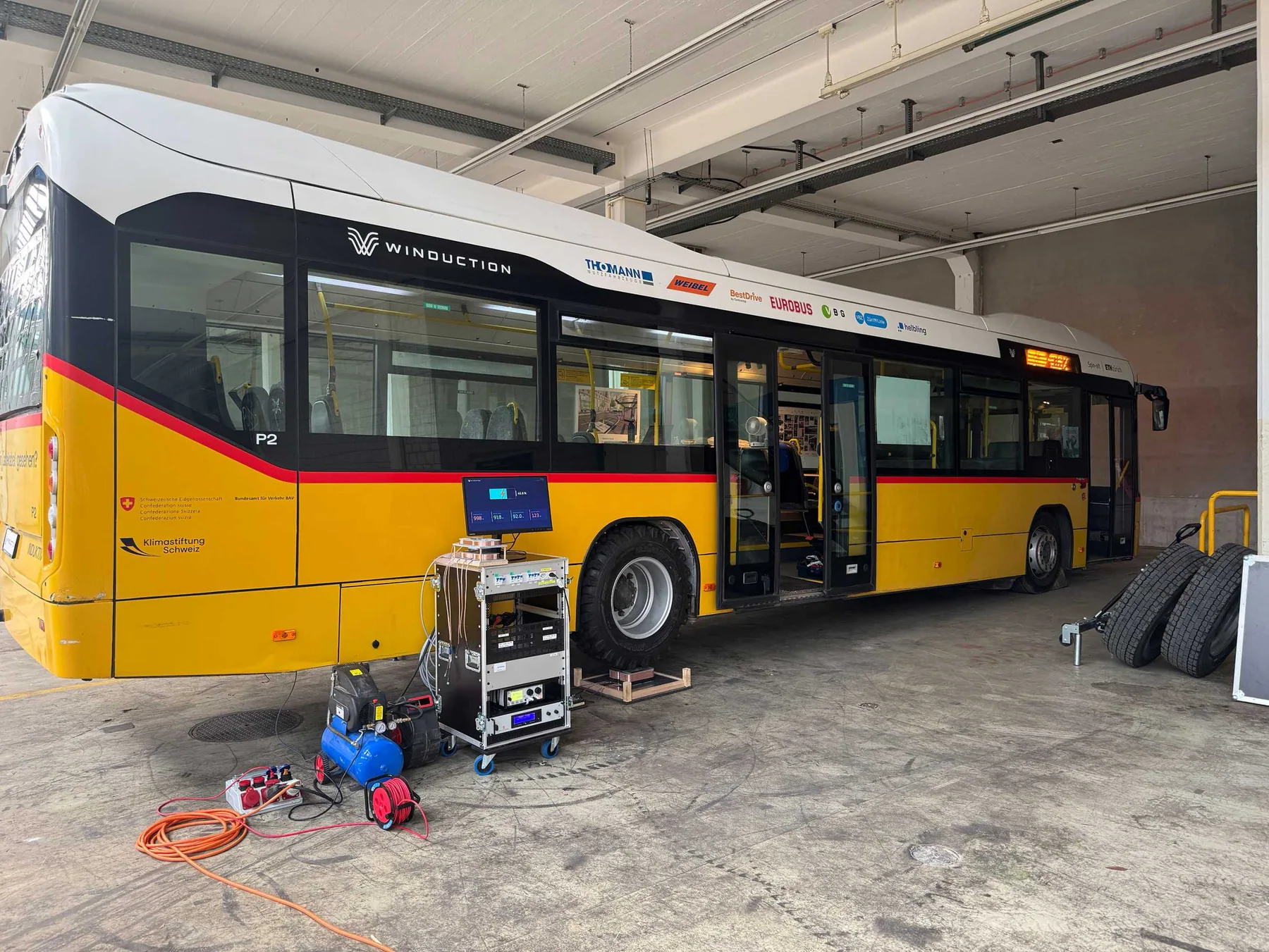 Winduction電動巴士車輪感應充電測試