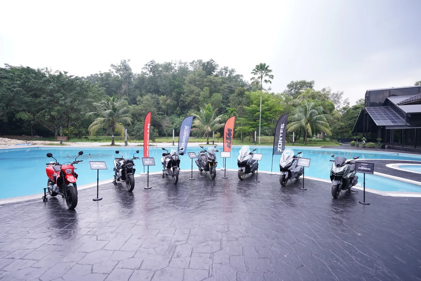 ETG旗下KTM Husqvarna GASGAS与ZONTES摩托车阵容