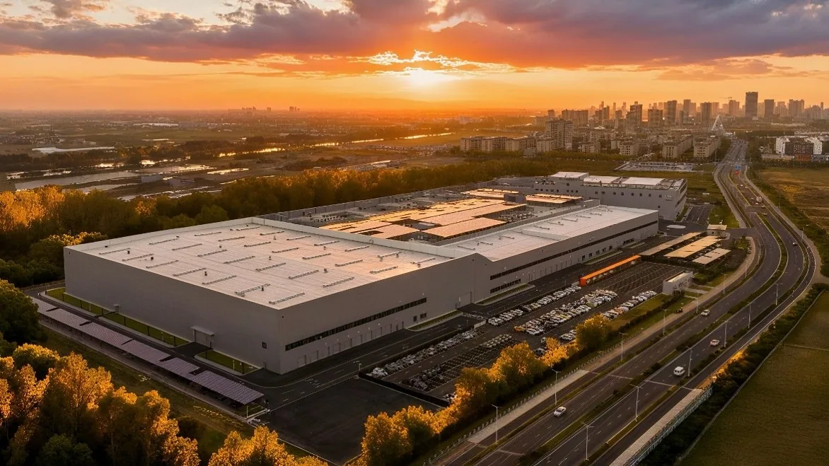 Geely Auto寧波安全測試中心空拍圖，展示汽車工程及測試設施